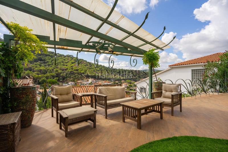 Foto 0be394b3-bd82-4329-ad4f-505cd22a2432. Chalet mit heizung parking pool in Sant Fost de Campsentelles