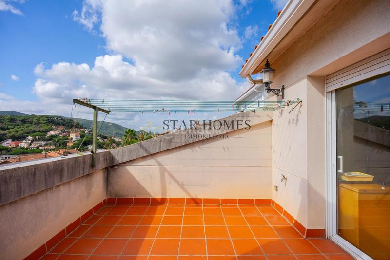 Foto 8f5e806e-166f-4d2d-8058-0c35412432f4. Chalet mit heizung parking pool in Sant Fost de Campsentelles