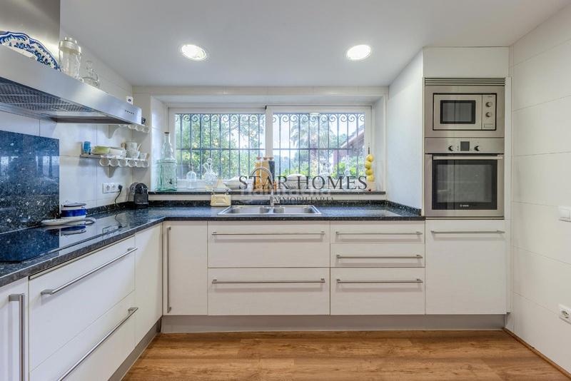 Foto 06ff2662-13ae-4a0f-b85b-3399346d8632. Xalet amb calefacció aparcament piscina a Urbanitzacions Mataró