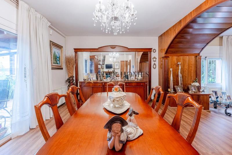 Foto 7a533409-7f27-4b82-9d30-46a86a4cca3e. Xalet amb calefacció aparcament piscina a Urbanitzacions Mataró