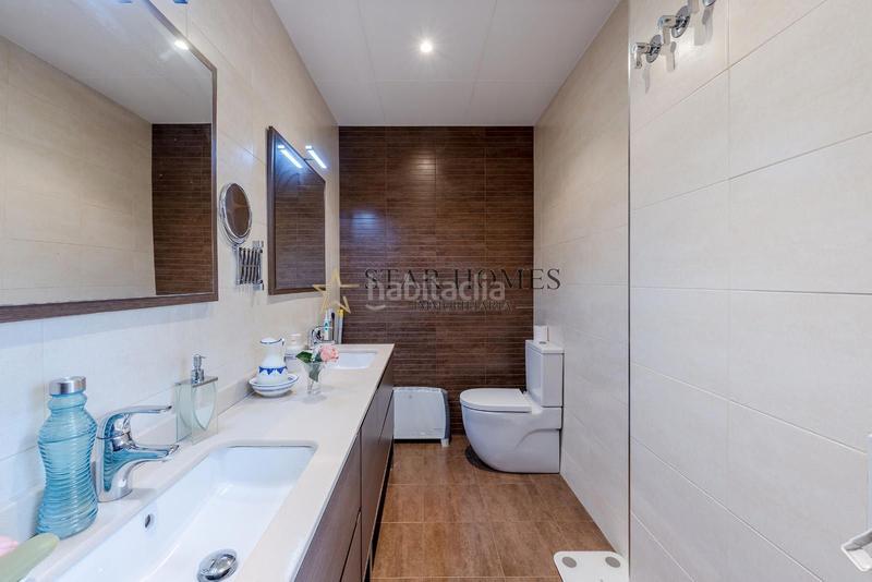 Foto b755fdec-ce58-478f-ad16-4c861d749fc5. Xalet amb calefacció aparcament piscina a Urbanitzacions Mataró