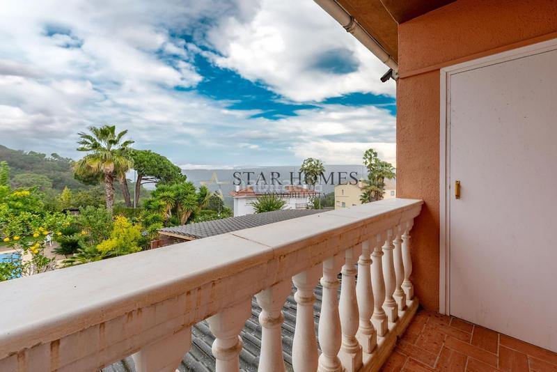 Foto e1f3e817-d470-4827-b752-1103f094736b. Xalet amb calefacció aparcament piscina a Urbanitzacions Mataró