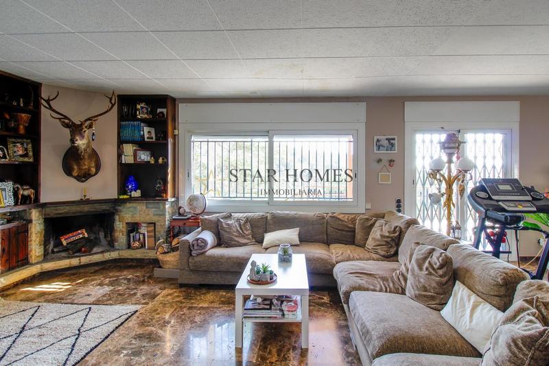 Foto 21158b01-cf6d-4bb7-9a11-d09099dad94a. Chalet avec chauffage parking piscine dans Argentona est Argentona