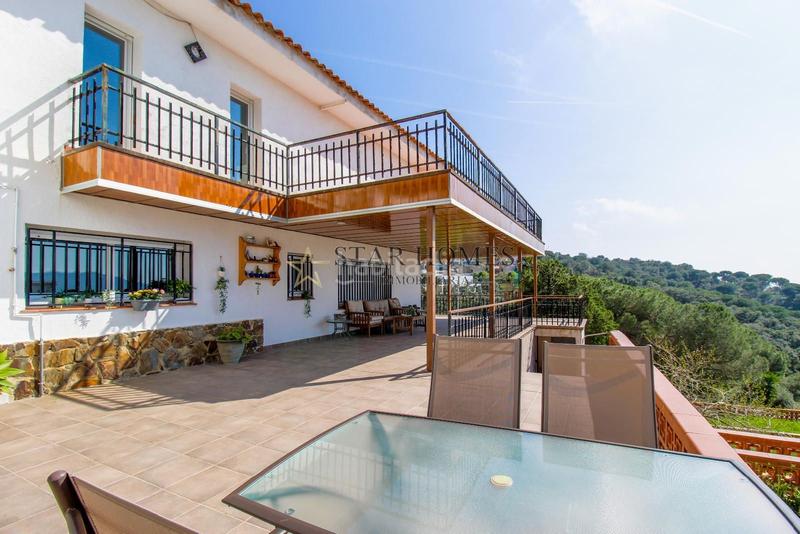 Foto 233e5422-0a41-46e5-a5c5-dcc35e5c4907. Chalet avec chauffage parking piscine dans Argentona est Argentona