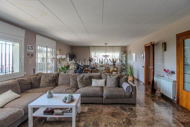 Foto 3e55c1d7-8b91-450b-868f-8366cca49022. Chalet avec chauffage parking piscine dans Argentona est Argentona