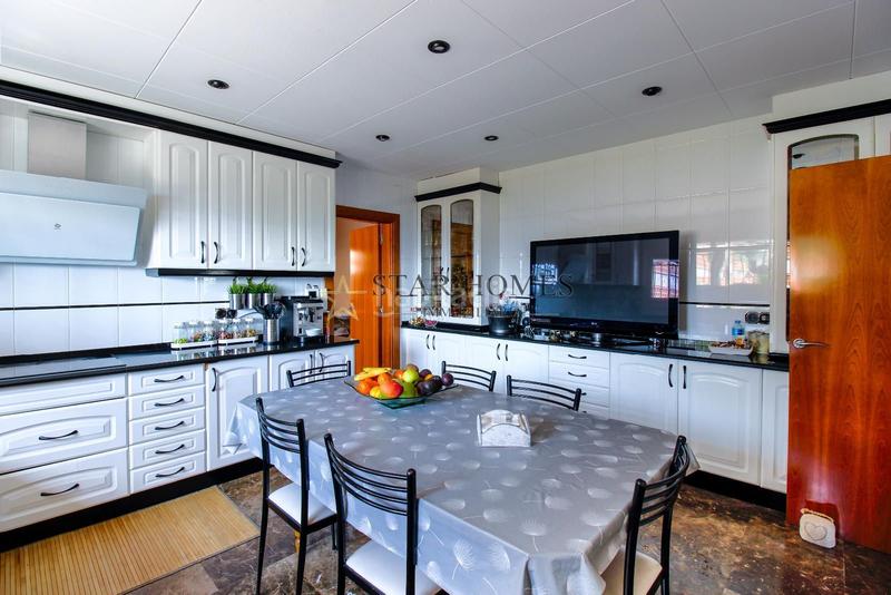 Foto b24c5c53-bce7-4fe4-862a-a500336f6041. Chalet avec chauffage parking piscine dans Argentona est Argentona