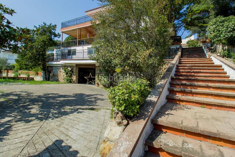 Foto f37e265b-020d-478b-8f46-18c46f30961a. Chalet avec chauffage parking piscine dans Argentona est Argentona