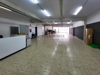 Lloguer Local Comercial a Centre. Nave en el masnou