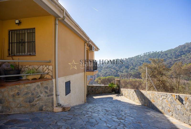 Foto ab5d358a-867e-463d-bcae-92af989dfd4f. Chalet  independiente en Dosrius poble Dosrius