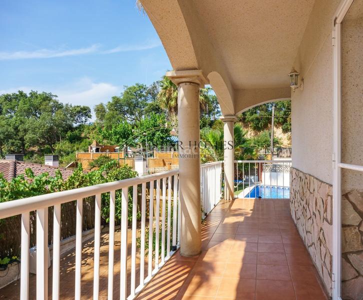 Foto 286afe06-ab56-4098-aa60-ede0d3c57a26. Chalet with heating parking pool in Lloret Verd - Els Pinars Lloret de Mar