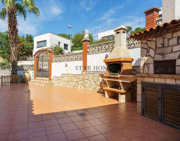 Foto 9e47279d-e6ca-4532-9914-5b6016297294. Chalet with heating parking pool in Lloret Verd - Els Pinars Lloret de Mar