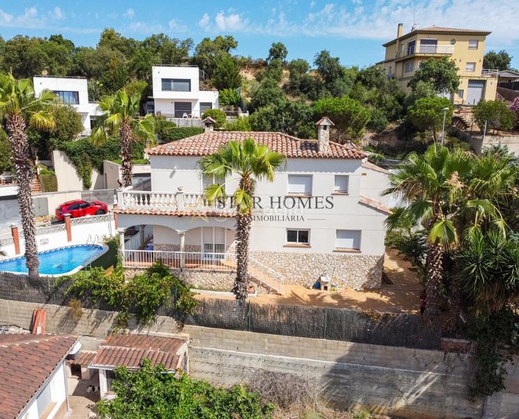 Foto b79d6c0b-9aac-4558-8382-6aae384271f5. Chalet with heating parking pool in Lloret Verd - Els Pinars Lloret de Mar