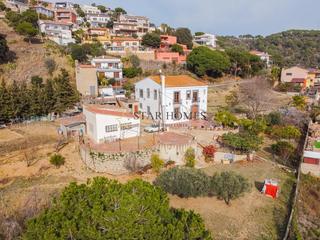 Masia a Urbanitzacions. Masía en mataró