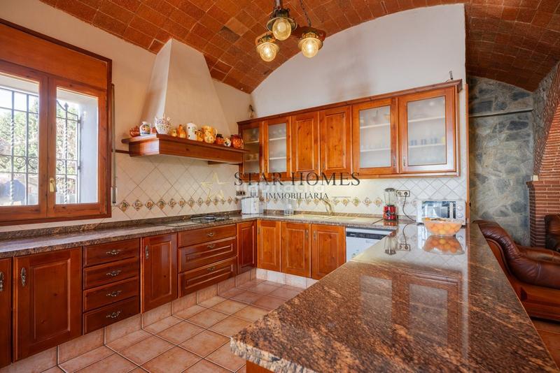 Foto a65d4d8b-66ee-44e2-979f-a166fb857ca5. Masia amb calefacció aparcament a Urbanitzacions Mataró