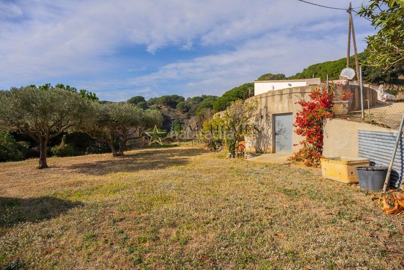 Foto b28b5312-c127-4243-bd4b-12ebc549140d. Masia amb calefacció aparcament a Urbanitzacions Mataró