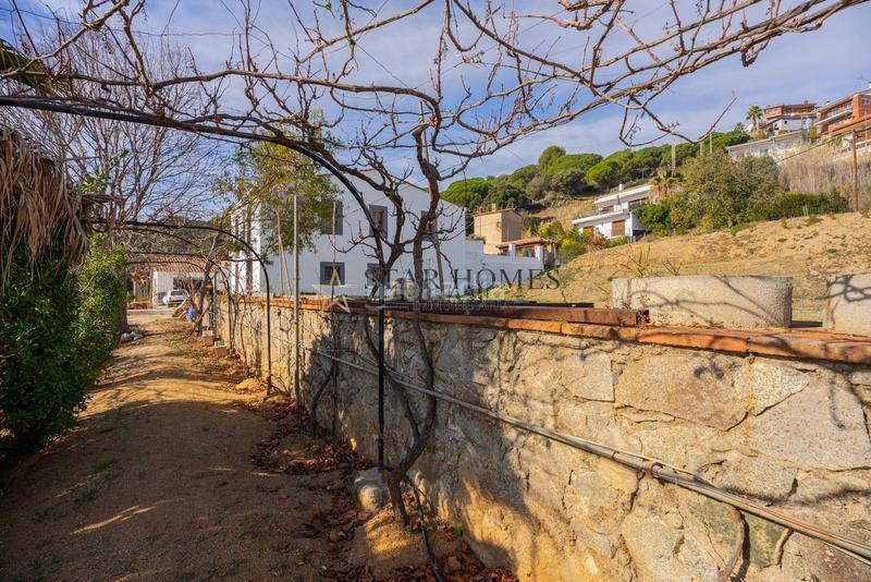 Foto f2809f9b-3be2-446d-a36d-7dd7c1a825ba. Masia amb calefacció aparcament a Urbanitzacions Mataró