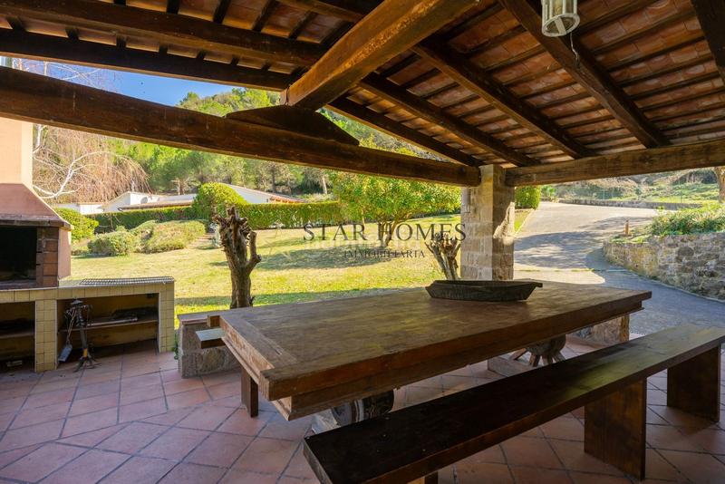 Foto 66020019-7526-487c-b252-736ac75d419f. Masia amb calefacció aparcament piscina a Porqueres