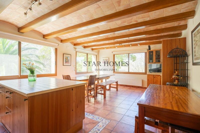 Foto 7b476620-a22e-4bb7-ba82-8d5ea10c6868. Masia amb calefacció aparcament piscina a Porqueres