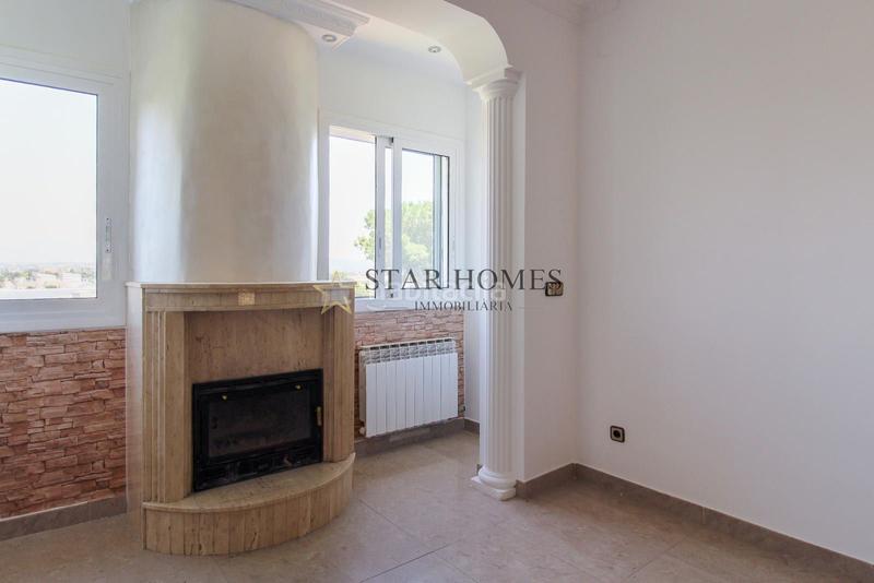 Foto 221aec62-acb3-4039-9523-1ebd95f17b32. Chalet  independiente en montornés del vallés en Montornès del Vallès