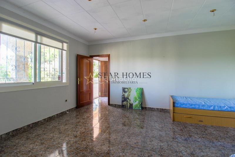 Foto 9642ba4d-2461-4f04-a35e-2a2ef69517b6. Chalet  independiente en montornés del vallés en Montornès del Vallès