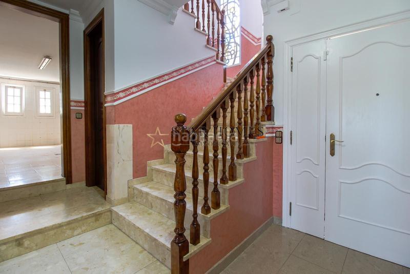 Foto fd9001da-6fa1-46e1-822f-9cab4b60dad1. Chalet  independiente en montornés del vallés en Montornès del Vallès