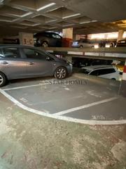Aparcament cotxe a Casp 51. Plaza de garaje en barcelona
