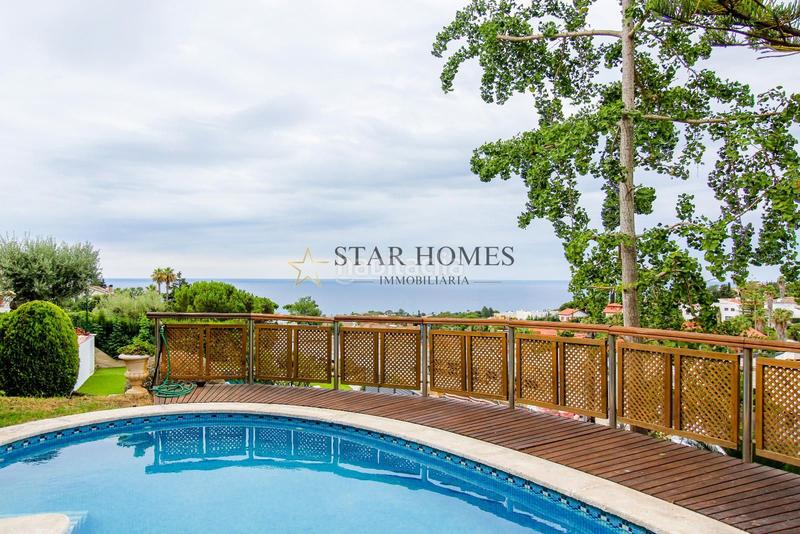 Foto 16de2b1e-98aa-4276-a4ff-c4f942c8bec6. Chalet con riscaldamento parcheggio piscina in Teià