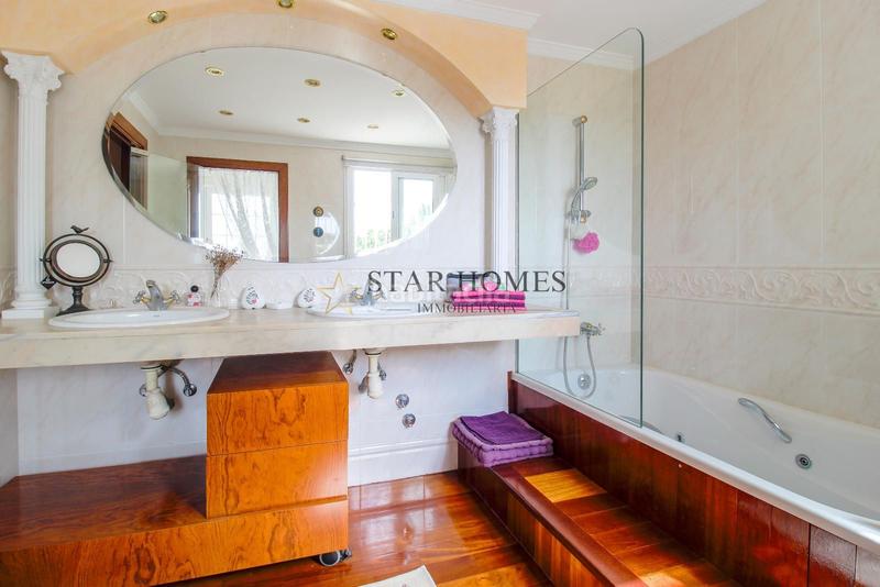 Foto 28fdd877-acc8-46fd-b20c-f7c1ecabb9a7. Chalet con riscaldamento parcheggio piscina in Teià