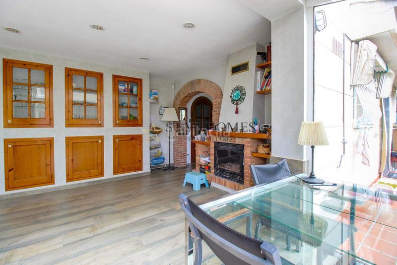 Foto 5965672c-5351-47c1-a0c2-d409d279a3c4. Chalet con riscaldamento parcheggio piscina in Teià