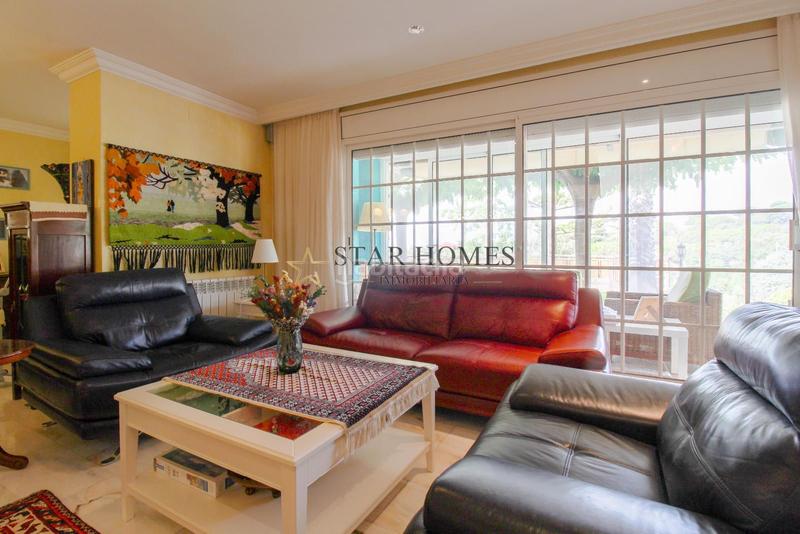 Foto 82a42895-b376-4b6b-bc1b-0e76ced132d4. Chalet con riscaldamento parcheggio piscina in Teià