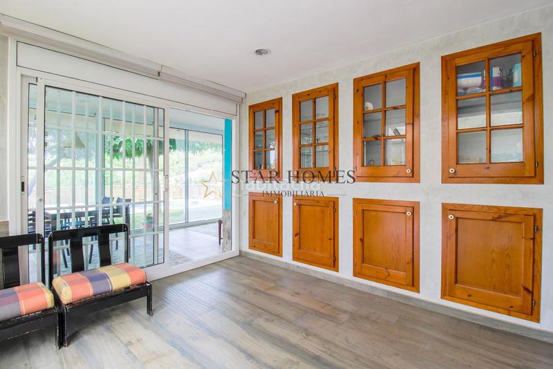 Foto 9c3645db-cd2a-4bb8-9746-a10175b857e9. Chalet con riscaldamento parcheggio piscina in Teià