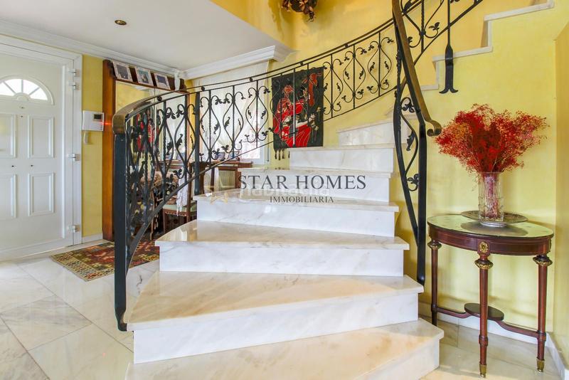 Foto b12e944a-f3ce-4eee-8b5f-ab540fd49382. Chalet con riscaldamento parcheggio piscina in Teià