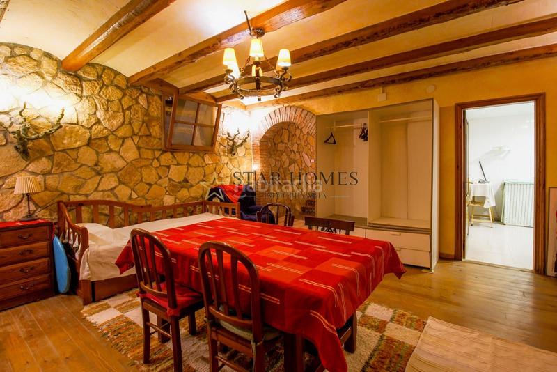 Foto f23d98c9-0b04-429d-a612-d2f97191fb36. Chalet con riscaldamento parcheggio piscina in Teià