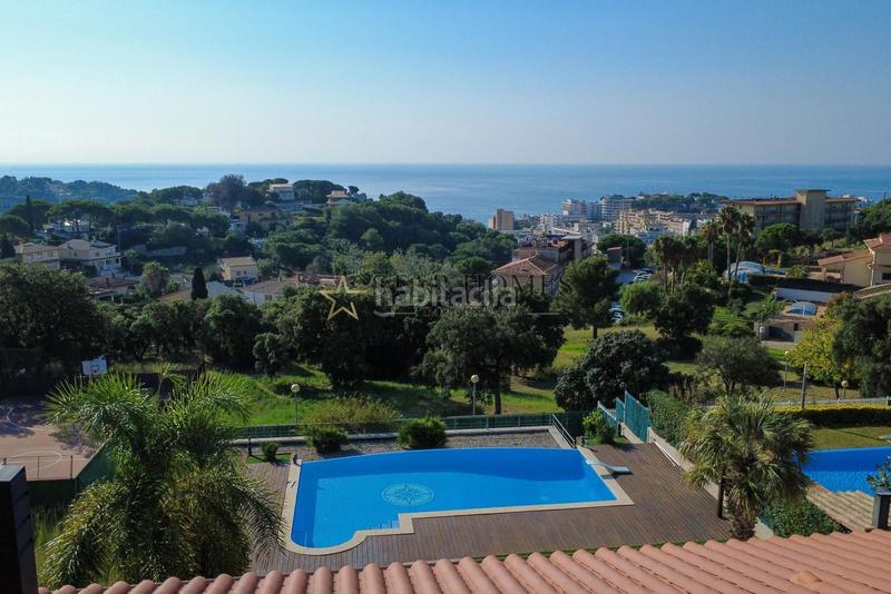 Foto ee7ae760-57ad-4d3b-9f2d-b8ad5b82ee37. Chalet avec chauffage parking piscine dans Roca Grossa Lloret de Mar