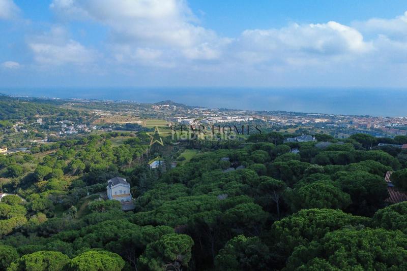 Foto 36282a2d-ca48-4597-9e80-edd2c055eb4a. Terrain résidentiel dans Urbanitzacions Mataró