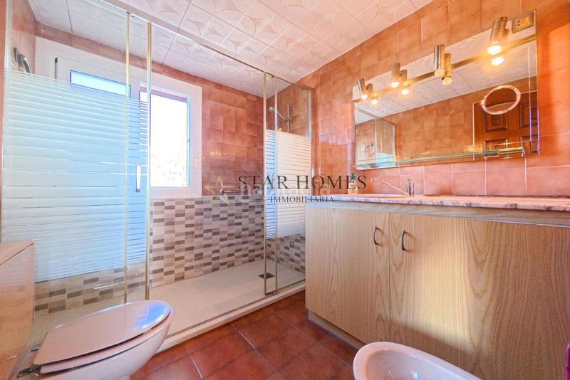 Foto 3cdc4f10-681d-4689-ab8c-583a950889ee. Chalet con parcheggio piscina in Vilanova del Vallès