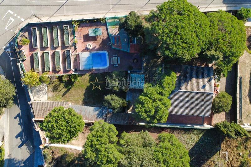 Foto 4f3e457b-3140-462f-b5f4-9624177bd027. Chalet con parcheggio piscina in Vilanova del Vallès
