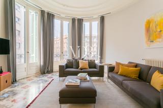 Lloguer Apartament  Carrer d'ausiàs marc. Luxury residence in the heart of eixample