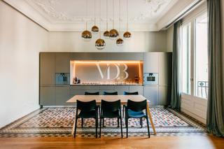 Lloguer Apartament  Carrer d'ausiàs marc. Stunning apartment in the heart of eixample dreta