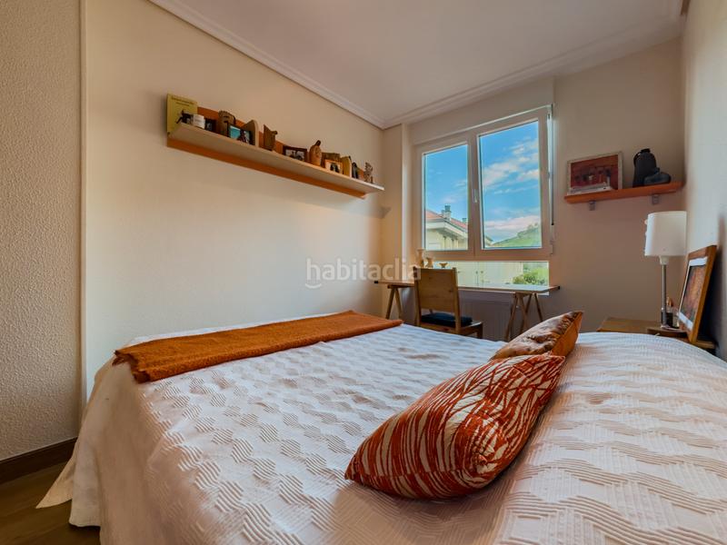 Foto cb1ce0df-541a-43b5-bc3e-971f58834eb5. Appartamento con parcheggio piscina in Suances