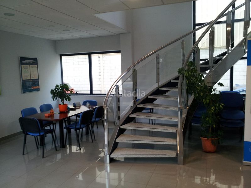 Foto 58f4bff9-9faf-4a9a-bbff-3f68984167b1. Edificio en polígono industrial 113 venta edificio de oficinas en Venta de Baños