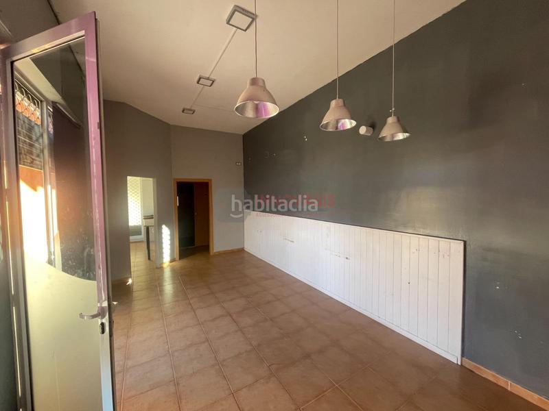 Foto 1fec6220-0005-4c95-a393-befa5b0d3e85. Location local commercial dans Sant Martí Sarroca