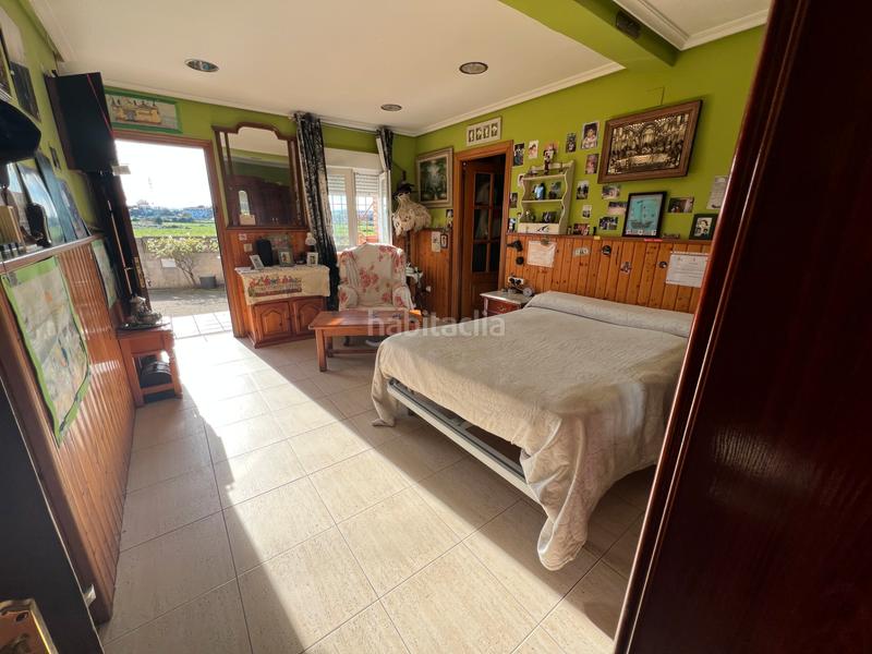 Foto 09f565b7-da9b-40e5-bc2e-1dea3bbcfd59. Casa amb calefacció aparcament a Soto de la Marina Santa Cruz de Bezana