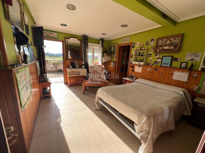 Foto df638346-6414-4e01-8a82-23a0fe569727. Casa amb calefacció aparcament a Soto de la Marina Santa Cruz de Bezana