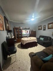 Appartement à Coria del Río. Magnifico piso en ubicación inmejorable