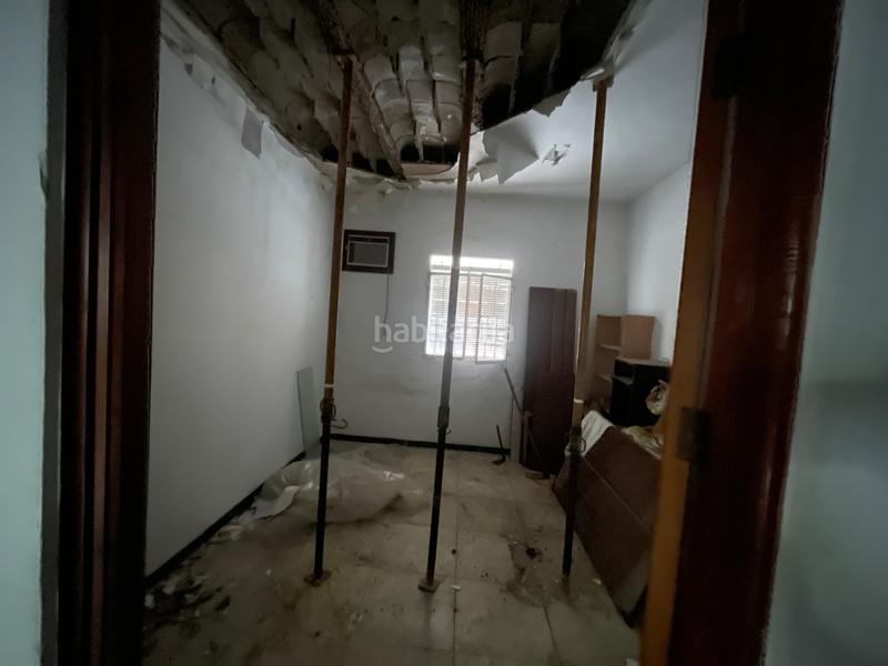 Foto ce0c54a8-4842-4cb0-a7f6-b9fb07989e46. Casa oportunidad de inversión en Coria del Río