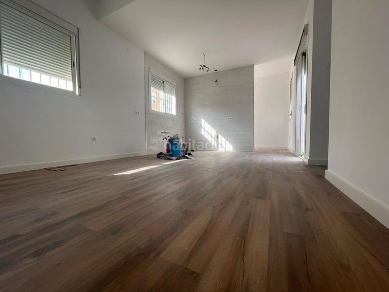 Foto 93fe5f22-bb18-44ab-8bc2-84a63eb3b097. Piccolo appartamento in Coria del Río