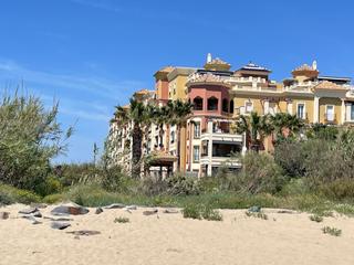 Appartement à Calle de los picapinos 39c. Disfruta de la primera linea playa