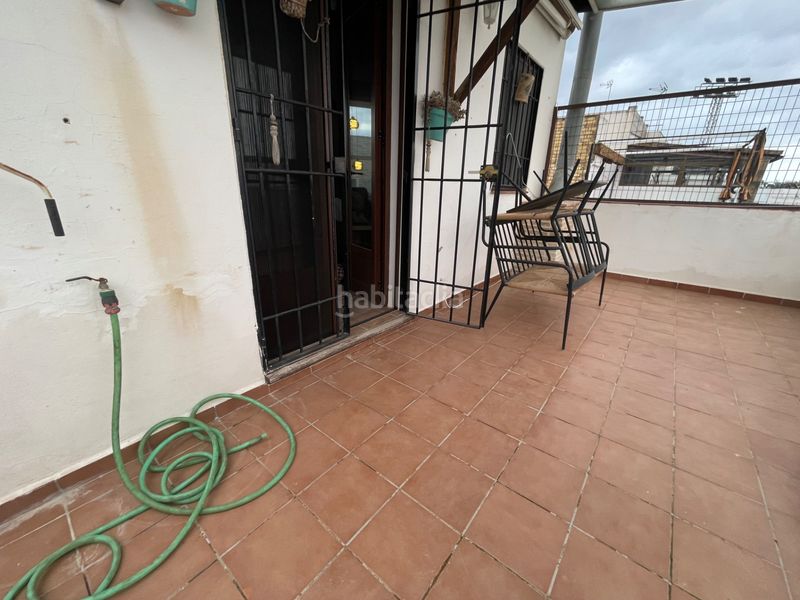 Foto 7208a360-982d-4b8d-afb4-9559504e18d1. Casa adossada amb xemeneia calefacció aparcament piscina a Coria del Río