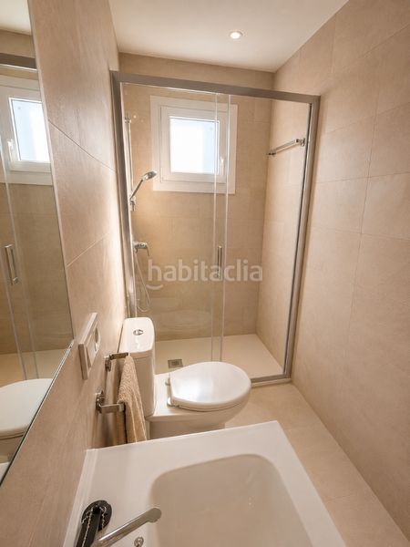 Foto 40d6a809-50d2-4546-a818-1c0a17ab8230. Casa adossada amb aparcament piscina a Coria del Río